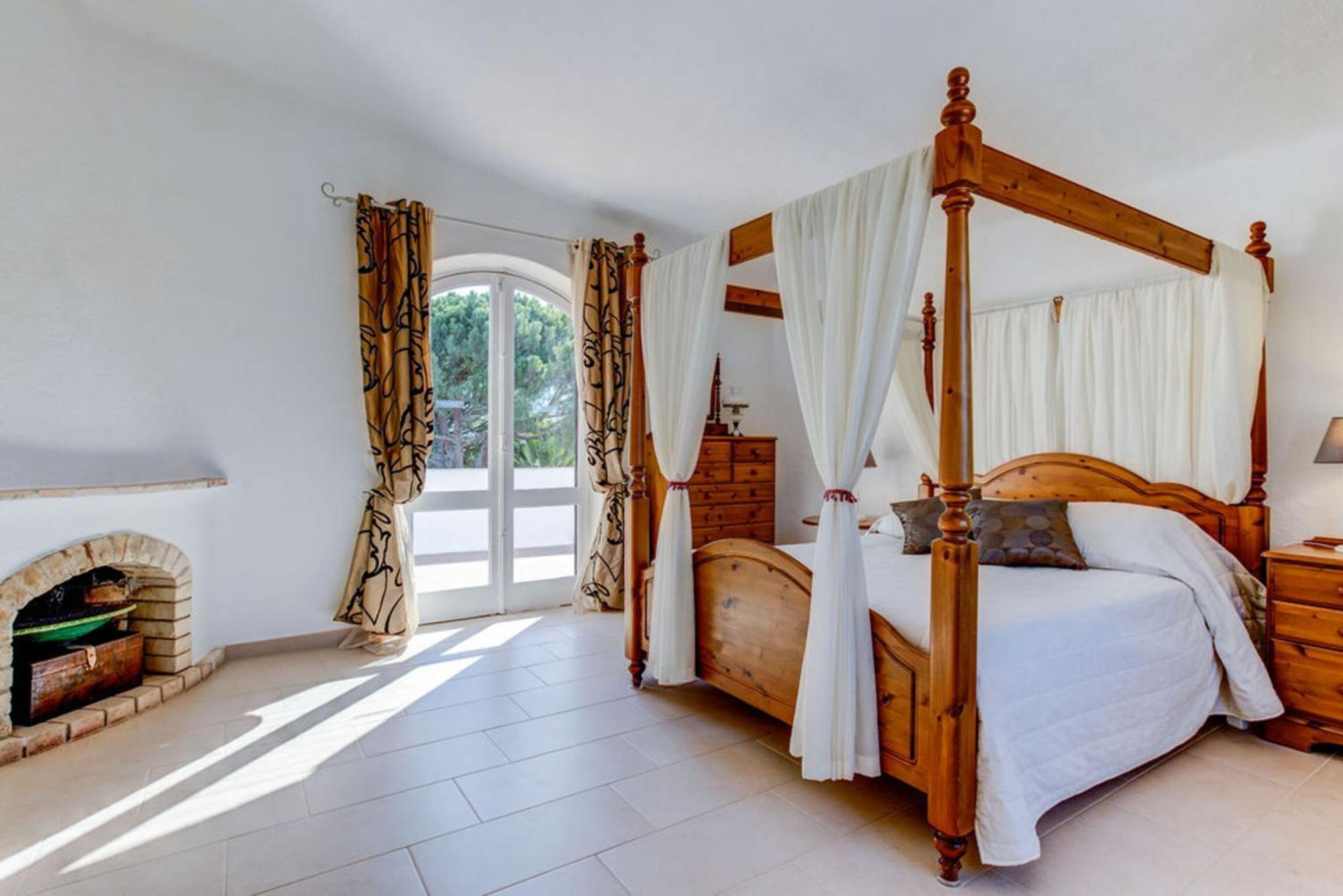 Villa Barlavento - Stunning 4-Bedroom Villa With Tennis Court Карвоейро Екстериор снимка