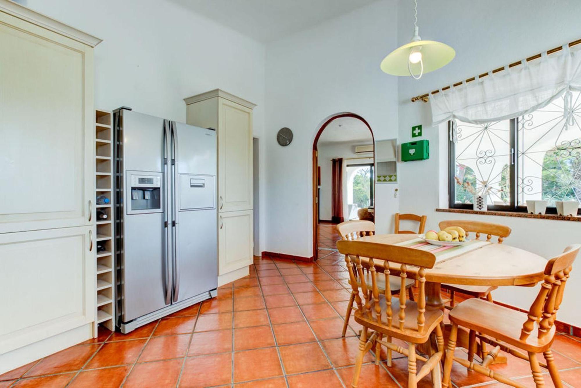 Villa Barlavento - Stunning 4-Bedroom Villa With Tennis Court Карвоейро Екстериор снимка